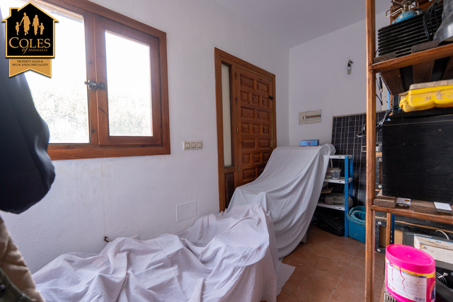 BED5V04: Villa for Sale in Bedar, Almería