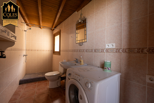 BED5V04: Villa for Sale in Bedar, Almería