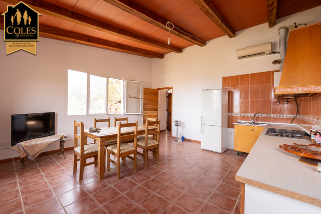 BED5V04: Villa for Sale in Bedar, Almería
