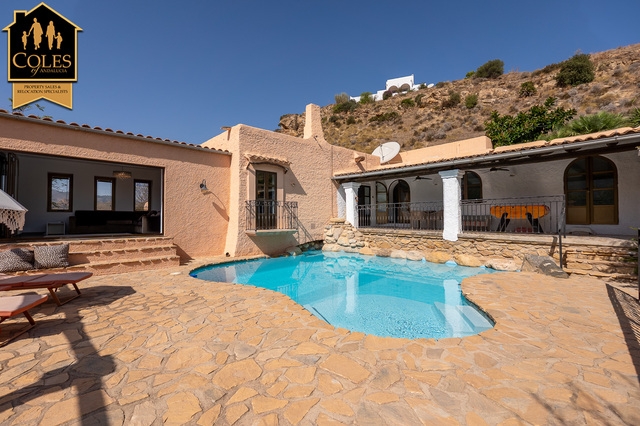 CGR5V03: Villa for Sale in El Cortijo Grande, Almería