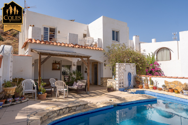 MOJ4V17: Villa for Sale in Mojácar, Almería
