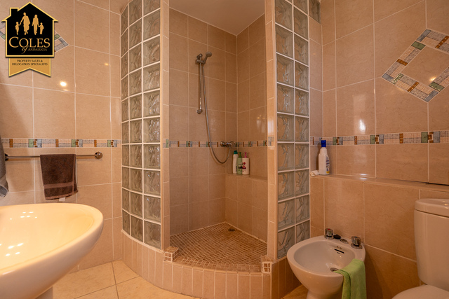 MOJ4V17: Villa for Sale in Mojácar, Almería