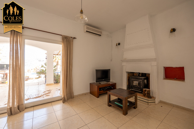 MOJ4V17: Villa for Sale in Mojácar, Almería