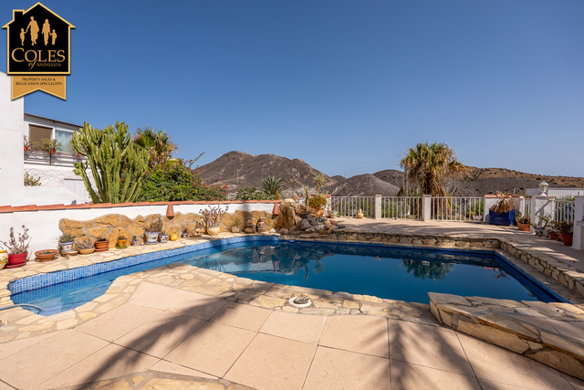 MOJ4V17: Villa for Sale in Mojácar, Almería