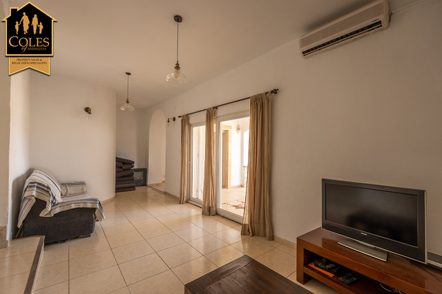 MOJ4V17: Villa for Sale in Mojácar, Almería