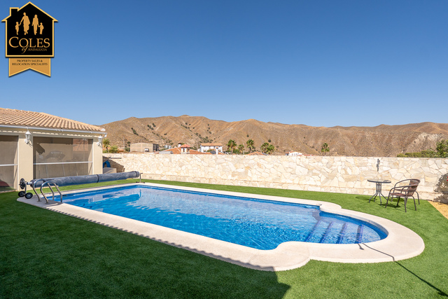 ARB3VHU24: Villa for Sale in Arboleas, Almería