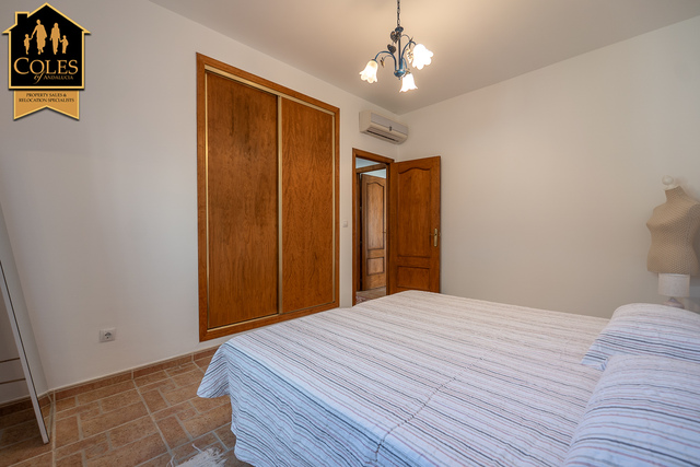 ARB3VHU24: Villa for Sale in Arboleas, Almería