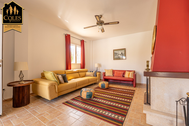 ARB3VHU24: Villa for Sale in Arboleas, Almería