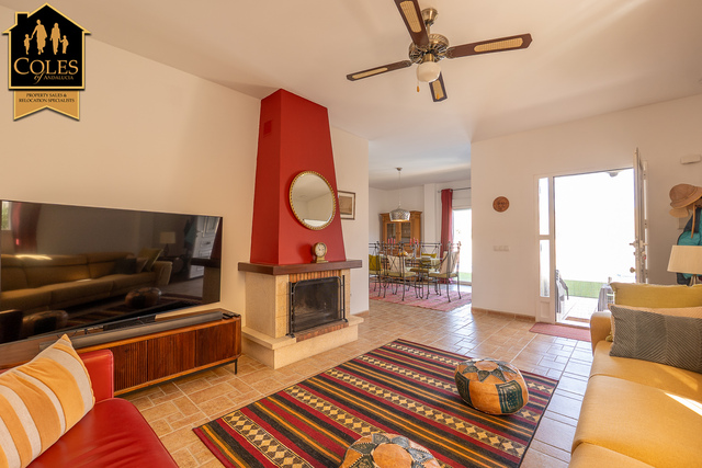 ARB3VHU24: Villa for Sale in Arboleas, Almería