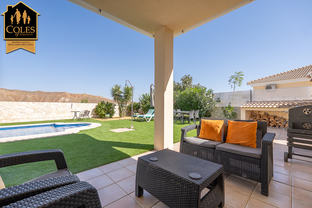 ARB3VHU24: Villa for Sale in Arboleas, Almería