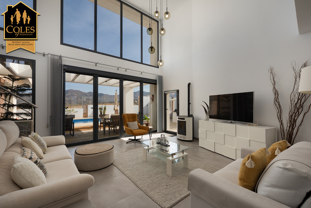 GAL3VHN18: Villa for Sale in Los Gallardos, Almería