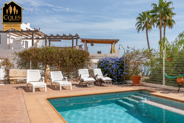 MOJ3V20: Villa for Sale in Mojácar Playa, Almería