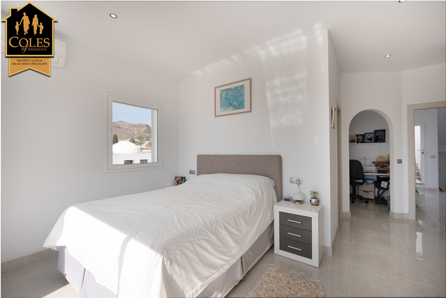 MOJ3V20: Villa for Sale in Mojácar Playa, Almería