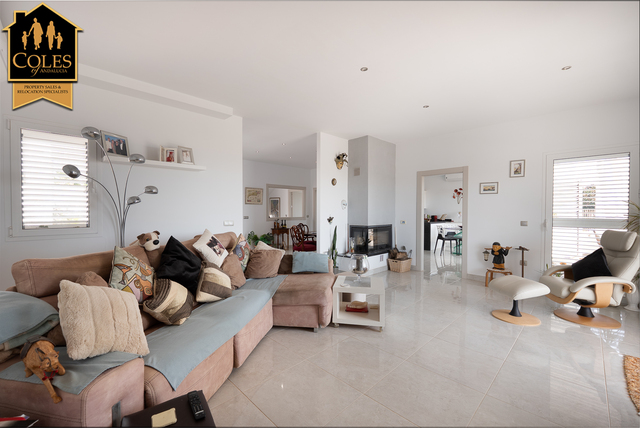 MOJ3V20: Villa for Sale in Mojácar Playa, Almería