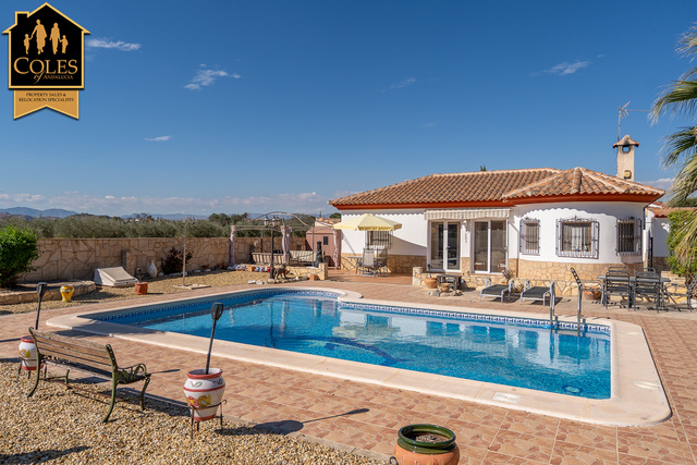 ARB2VLP06: Villa for Sale in Arboleas, Almería
