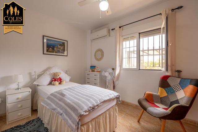 ARB3VRQ09: Villa for Sale in Arboleas, Almería