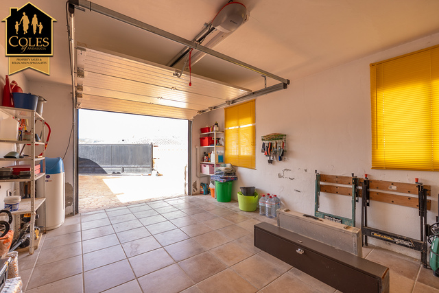 ARB3VRQ09: Villa for Sale in Arboleas, Almería