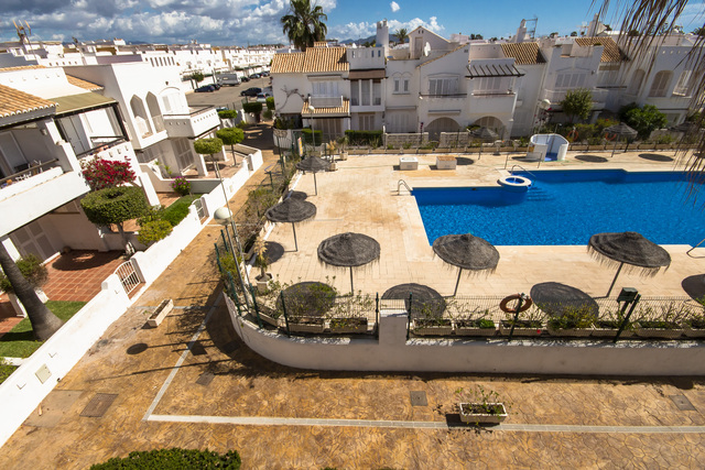 APTMED: Apartment for Rent in Vera Playa, Almería