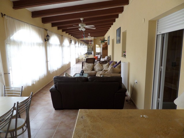 V041 MAR: Villa for Rent in Turre, Almería