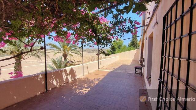 821-3156: Villa for Sale in Cuevas del Almanzora, Almería