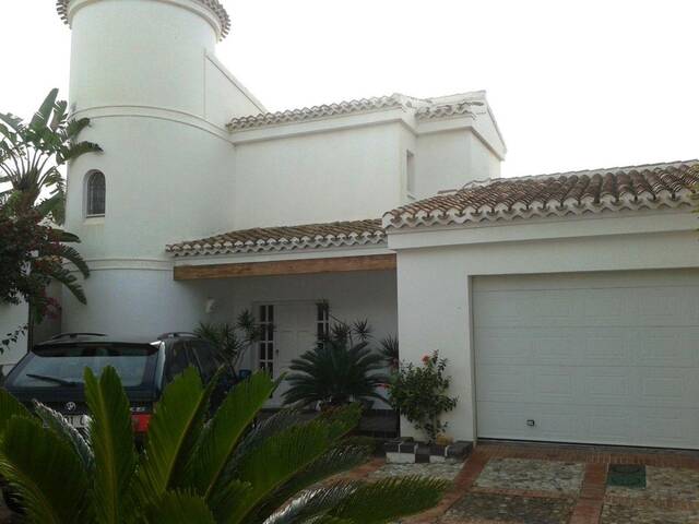 2452E: Villa for Sale in Mojácar, Almería