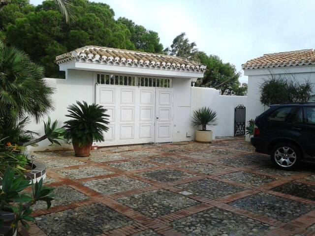 2452E: Villa for Sale in Mojácar, Almería