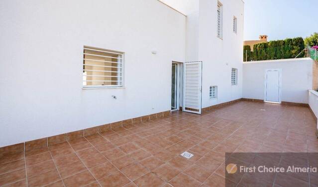 2526: Villa for Sale in Mojácar, Almería