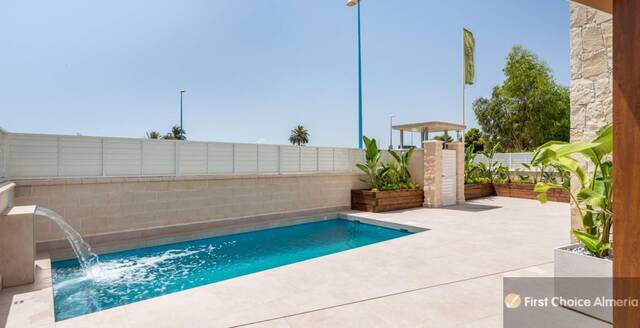 747-3117: Villa for Sale in Vera, Almería