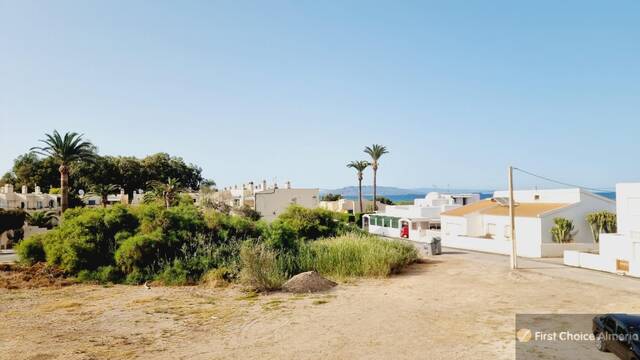 911-3252: Town house for Sale in Mojácar, Almería