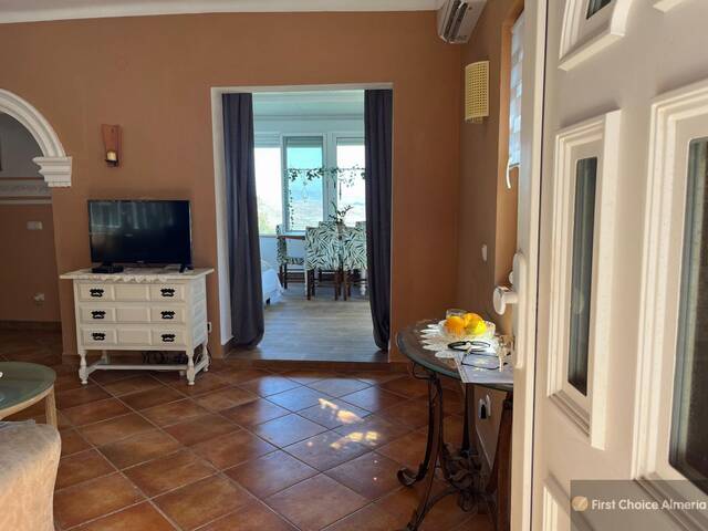 903-3247: Villa for Sale in Mojácar, Almería