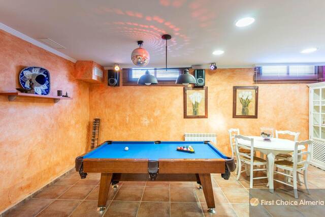 930-3279: Villa for Sale in Pulpi, Almería