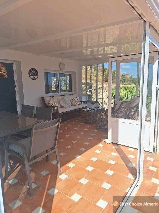 938-3293: Villa for Sale in Mojácar, Almería