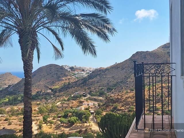 938-3293: Villa for Sale in Mojácar, Almería