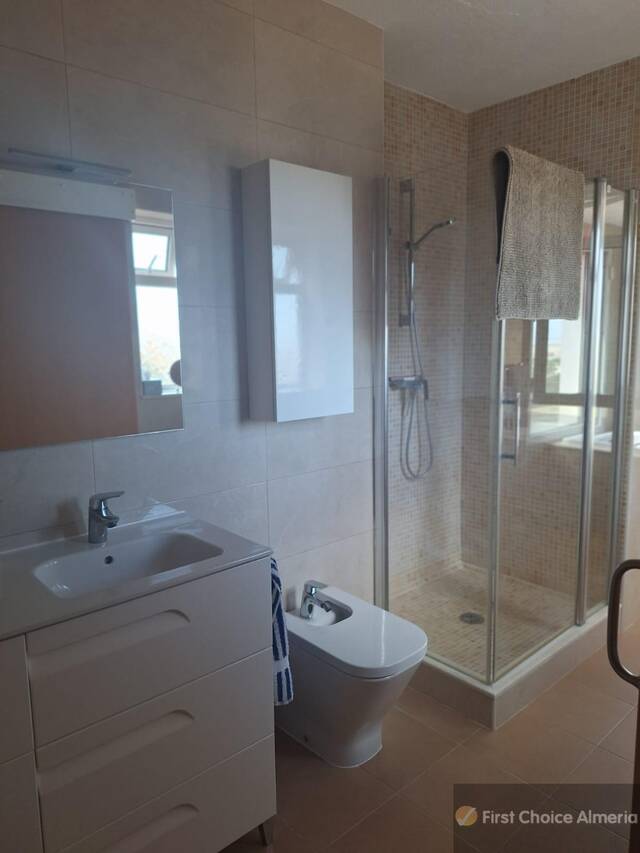 938-3293: Villa for Sale in Mojácar, Almería