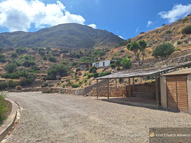 938-3293: Villa for Sale in Mojácar, Almería