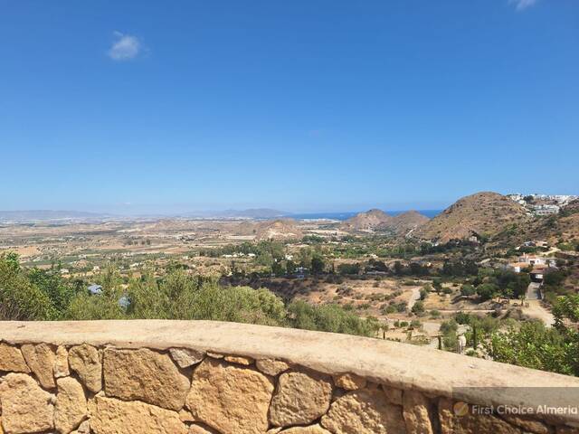 938-3293: Villa for Sale in Mojácar, Almería
