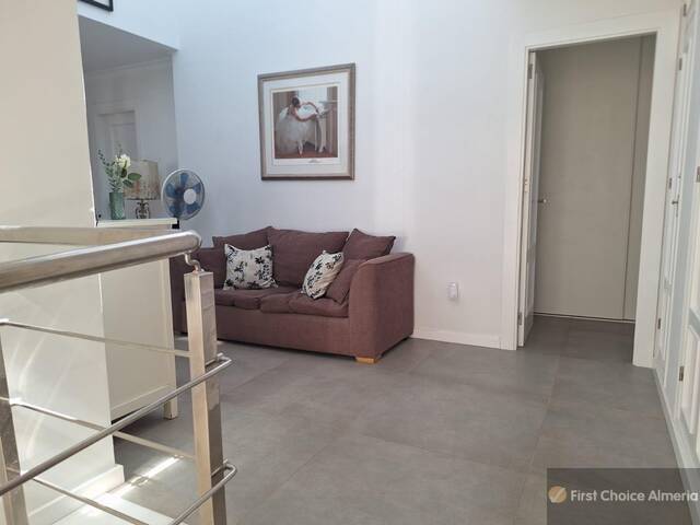 939-3294: Villa for Sale in Garrucha, Almería