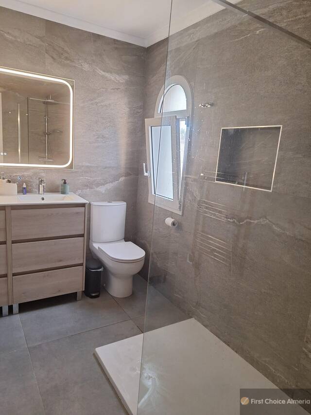 939-3294: Villa for Sale in Garrucha, Almería