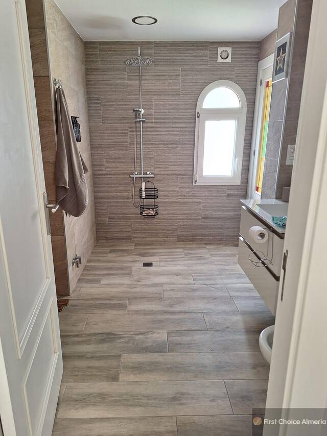 939-3294: Villa for Sale in Garrucha, Almería