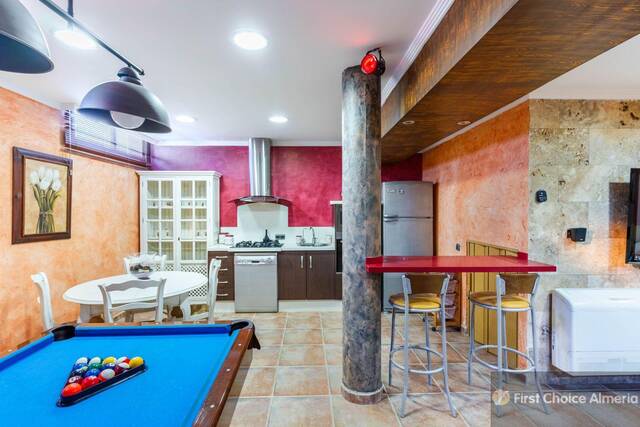 930-3279: Villa for Sale in Pulpi, Almería