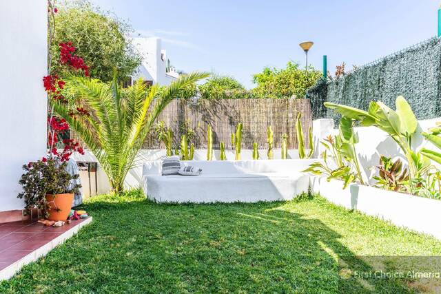 932-3286: Villa for Sale in Vera, Almería