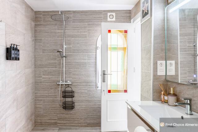 939-3294: Villa for Sale in Garrucha, Almería