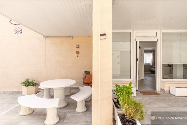 939-3294: Villa for Sale in Garrucha, Almería