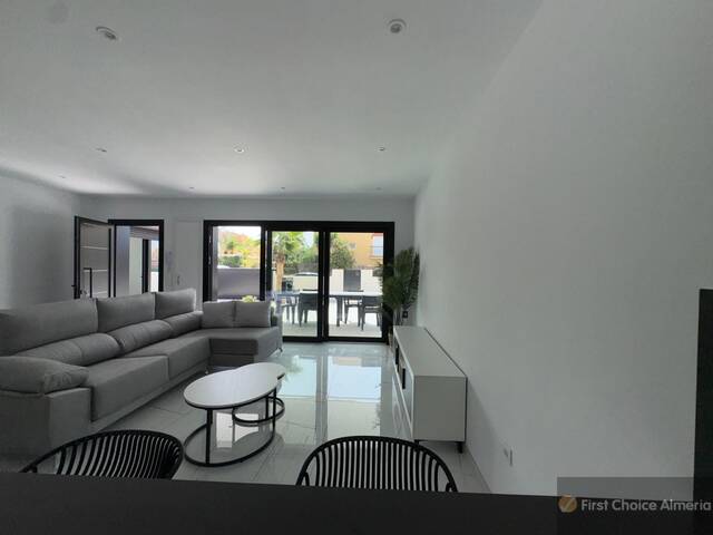 941-3289: Villa for Sale in Los Gallardos, Almería