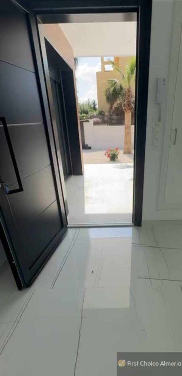 941-3289: Villa for Sale in Los Gallardos, Almería