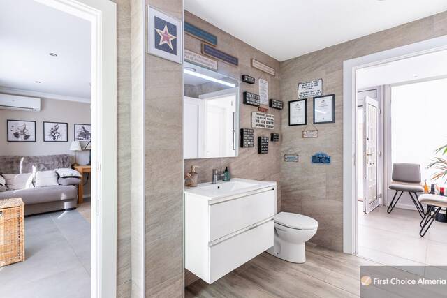 939-3294: Villa for Sale in Garrucha, Almería