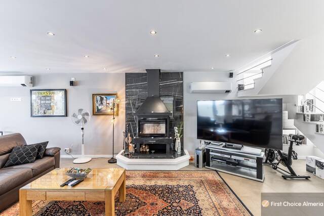 939-3294: Villa for Sale in Garrucha, Almería