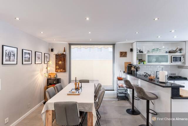 939-3294: Villa for Sale in Garrucha, Almería