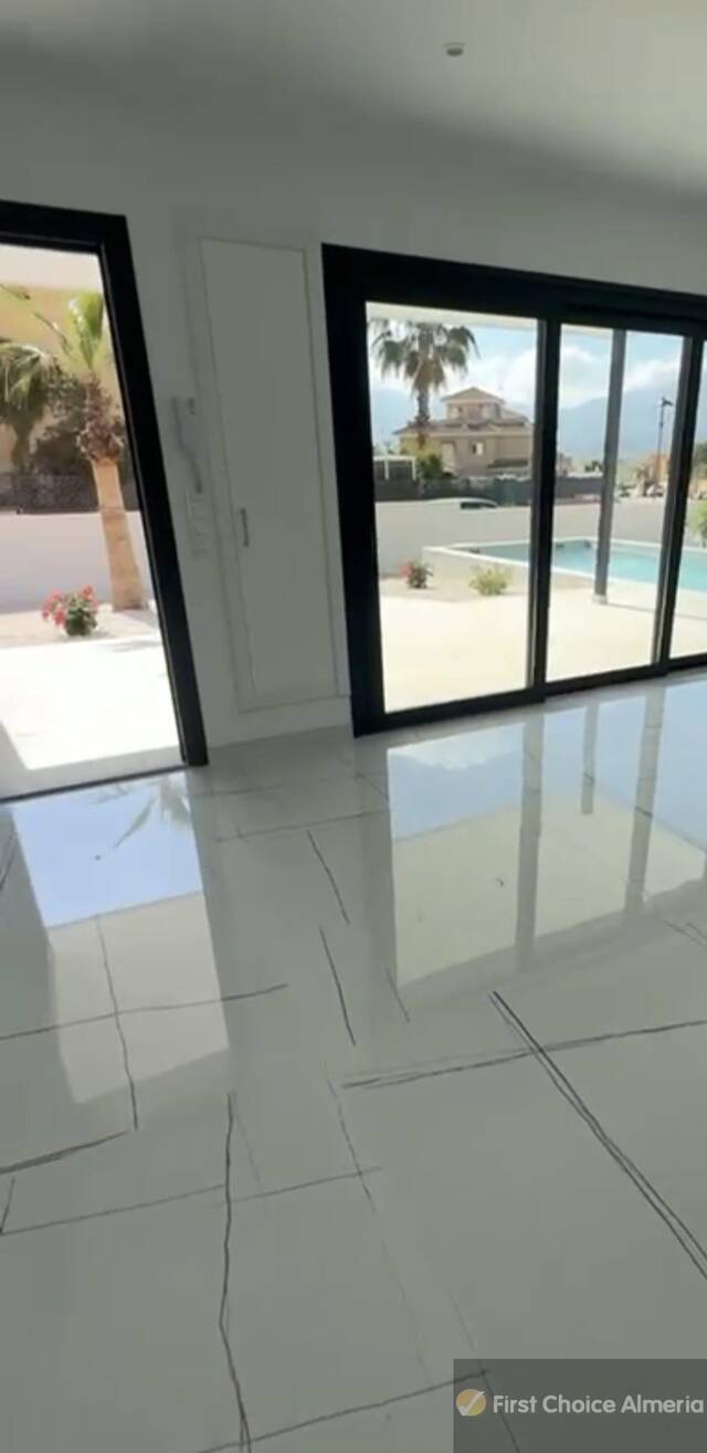 941-3289: Villa for Sale in Los Gallardos, Almería