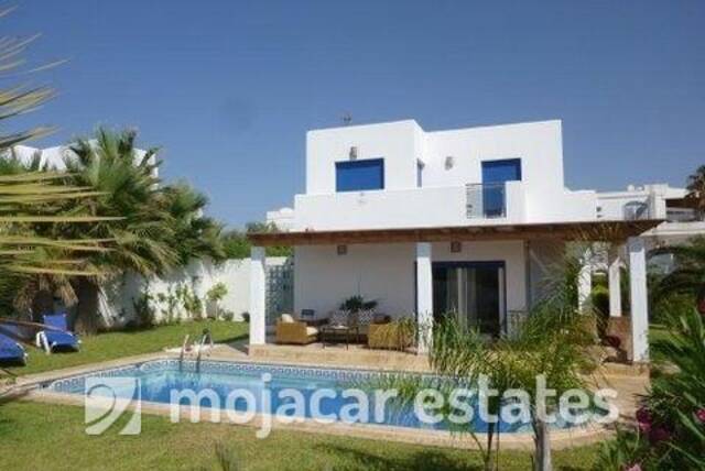ME 1002: Villa for Rent in Mojácar, Almería